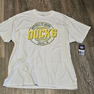 University‎ Of Oregon Ducks Tee. NWT Mens Size XL. Captivating Brand